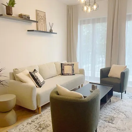 Urban Vibe By Atlas - Free Parking Апартаменты Прешов