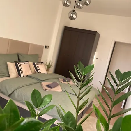 Urban Vibe By Atlas - Free Parking Апартаменты Прешов